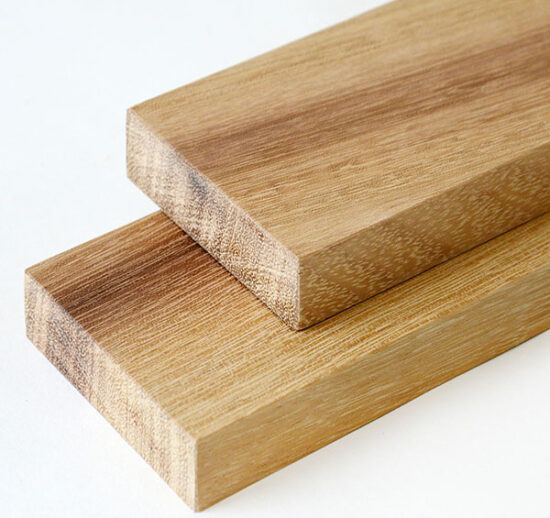 IROKO (clorophora Excelsa)